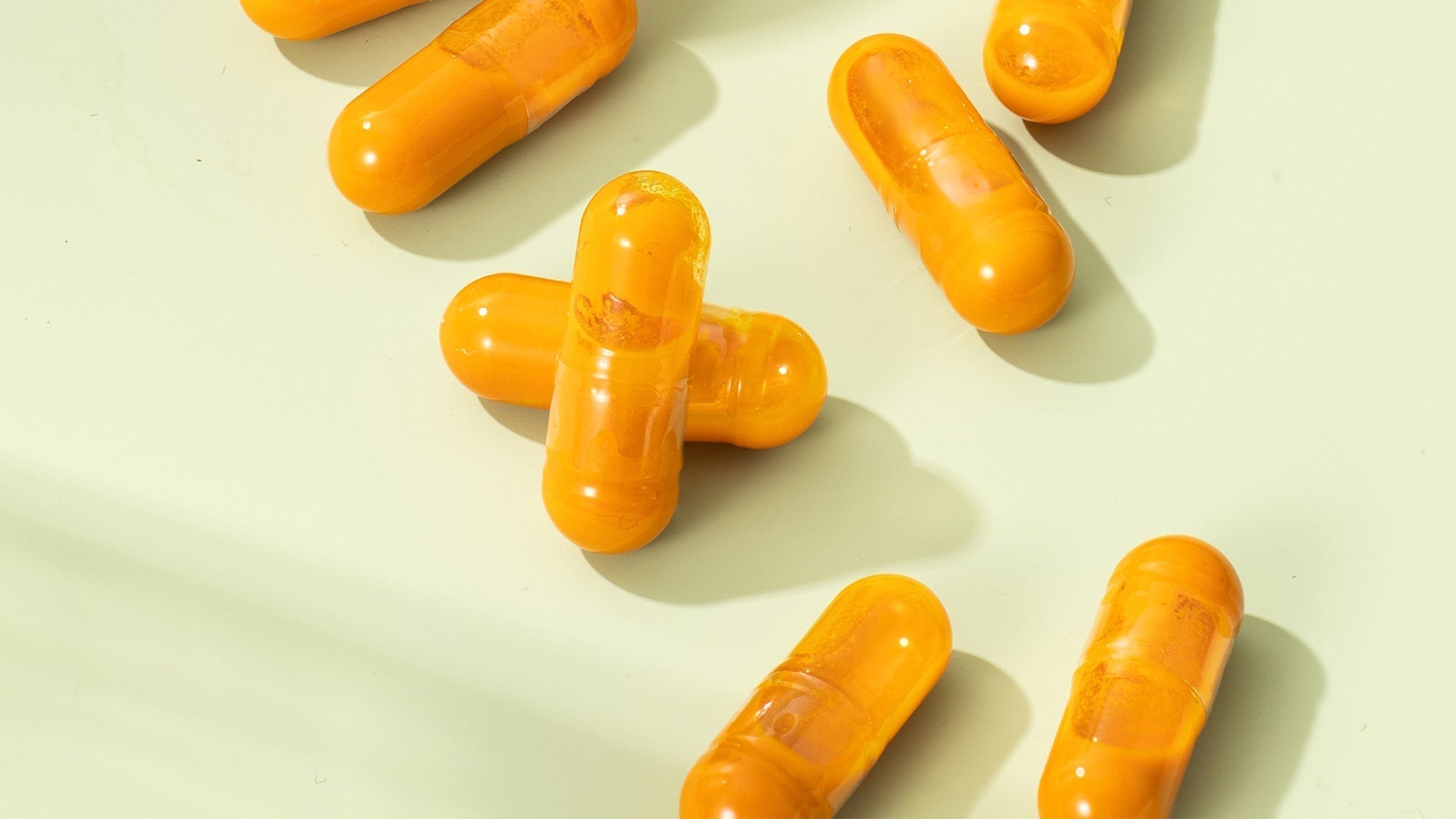 Turmeric and Curcumin: The Science and Innovation Behind Our Organic Liquid Capsules